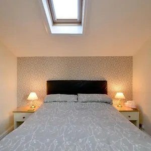  Apartment Brightwater 2nd Floor For Up To 6 Guests Near North Bay United Kingdom