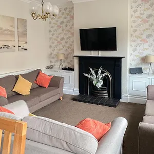 Holiday home Upper Floors At The Lawns United Kingdom